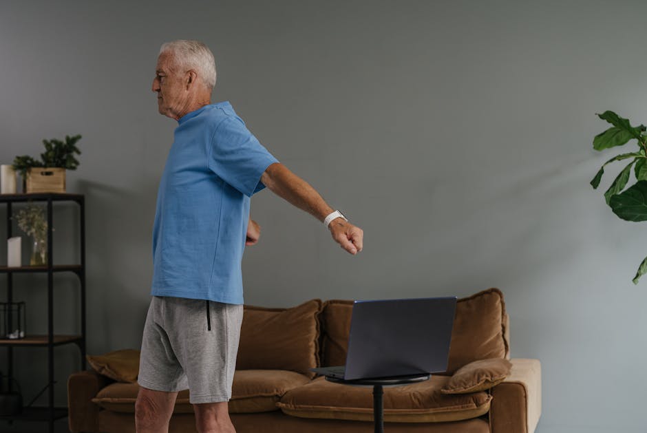 Praca na laptopie na tapczanie: ergonomia, akcesoria i wybór modelu bez bólu pleców